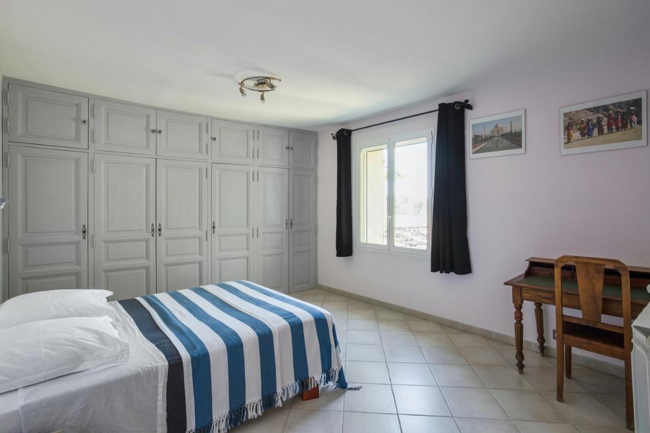 Villa Charmante A La Tour-D'Aigues Avec Piscine Privee Zewnętrze zdjęcie